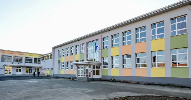 Škola nakon rekonstrukcije 2021. godine